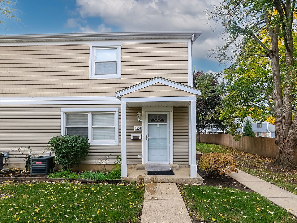 1st image of 1205 Thyne Ct #1205