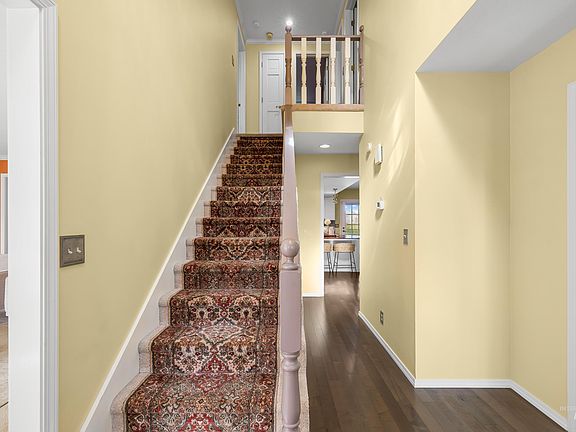 3rd image of 4225 N Cole Ln