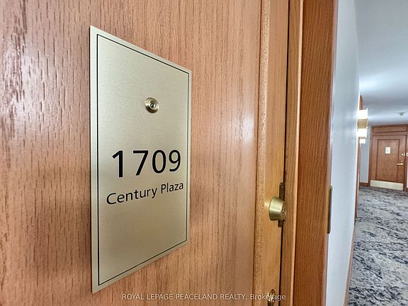 4th image of 24 Wellesley St W #1709