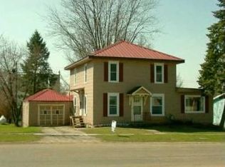 202 Grove St NW, Shellsburg, IA 52332