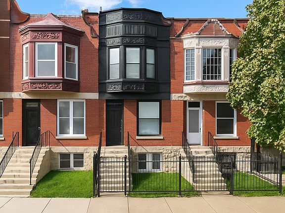 2nd image of 6150 S Ingleside Ave