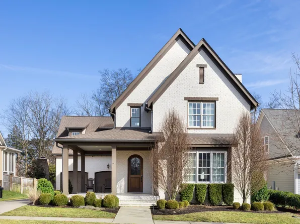 3066 Allenwood Dr, Thompsons Station, TN 37179