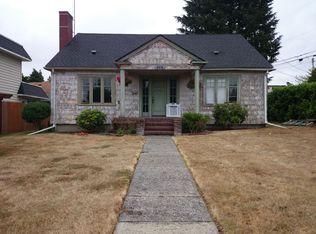 5216 SW Genesee St, Seattle, WA 98116