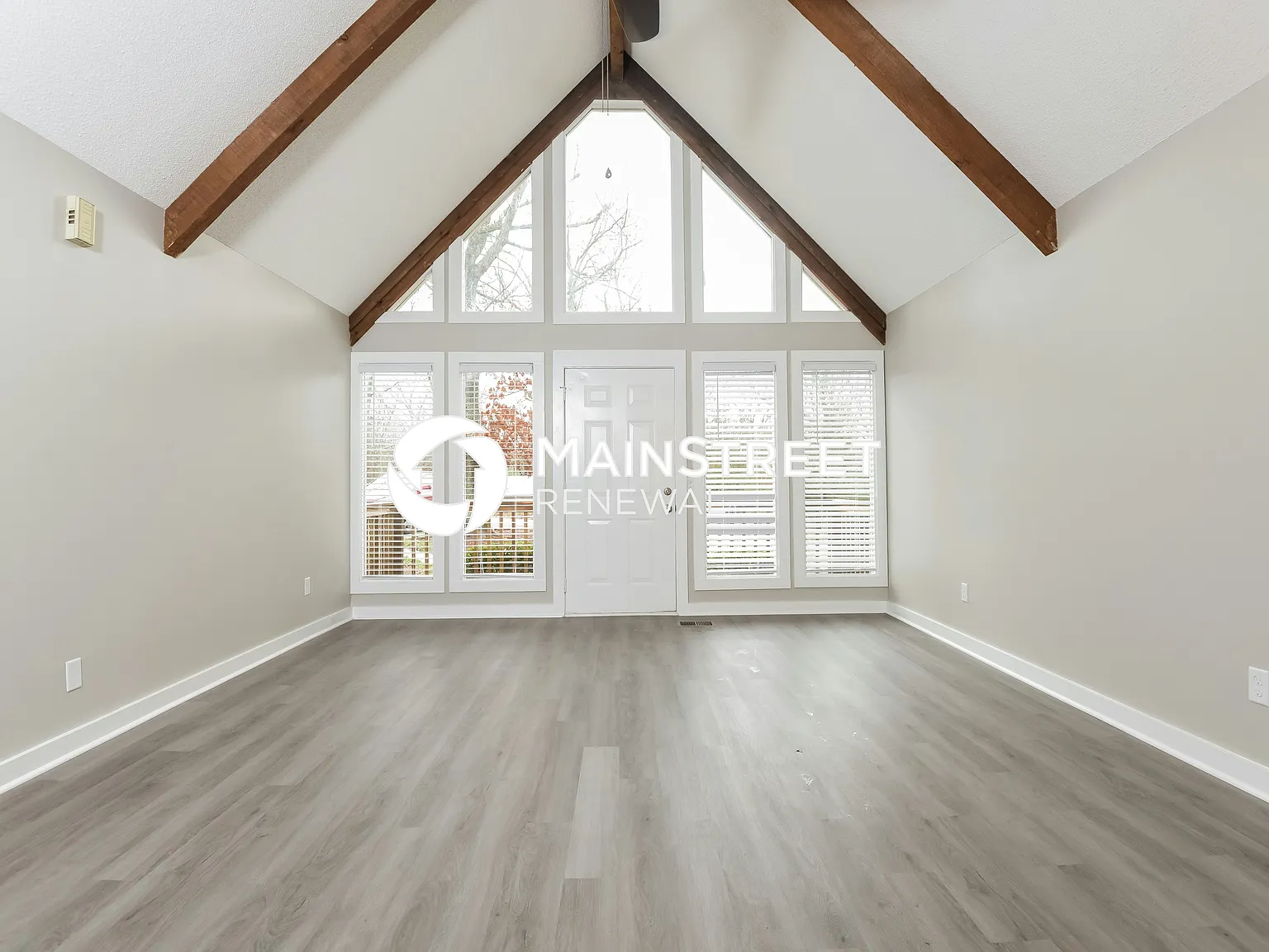 155 Lake Country Dr — Photo 4