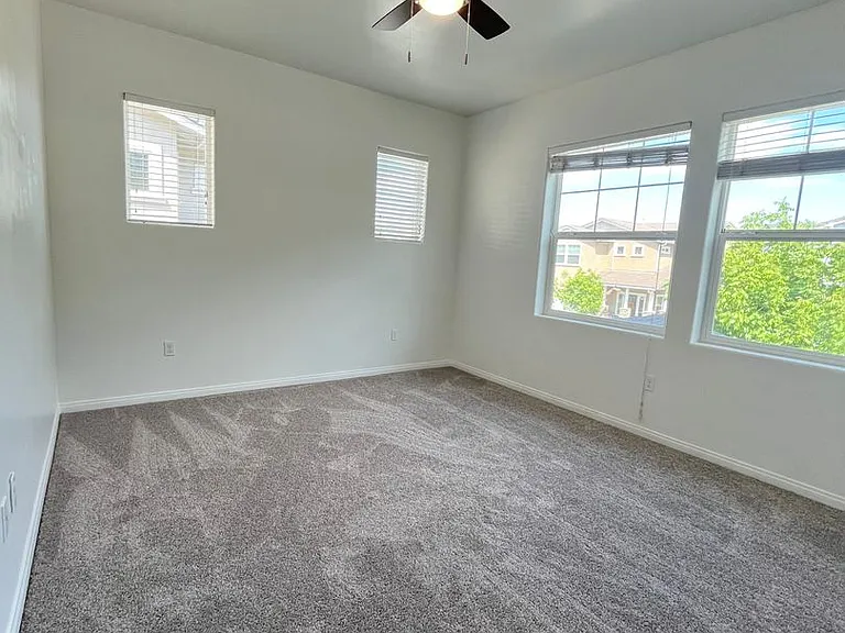 376 Lily Pad Ln — Photo 26