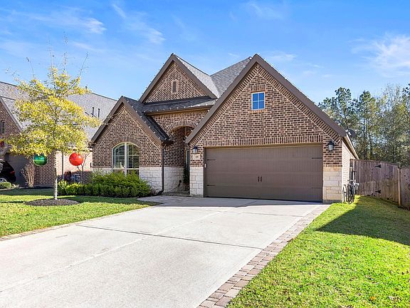 2nd image of 119 Greatwood Glen Dr
