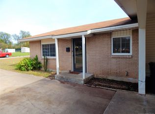 841 W 22nd St, Ada, OK 74820
