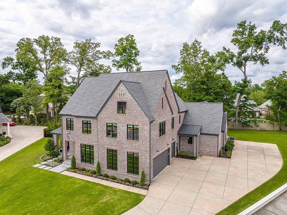 1st image of 3016 Chapel Woods Cv