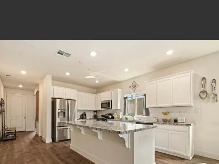 1704 Ball Dr — Photo 6