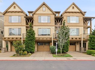 2036 NW Village Cir, Portland, OR 97229