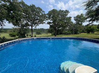 702 Paint Creek Rd, Mc Dade, TX 78650