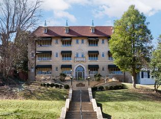 2519 Cherokee Pkwy APT 9, Louisville, KY 40204