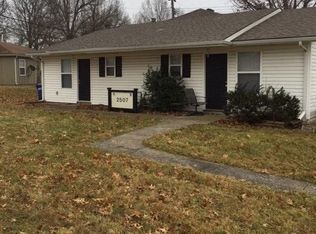 2507 NW Chipman Rd #A, Lees Summit, MO 64081