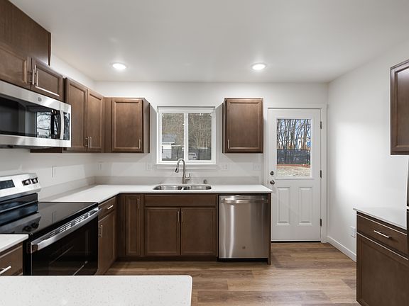 4th image of 3001 Yaro Ln Unit E