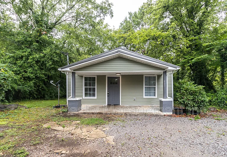 3009 Sevier Ave — Photo 1