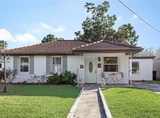 563 Grove Ave, Harahan, LA 70123