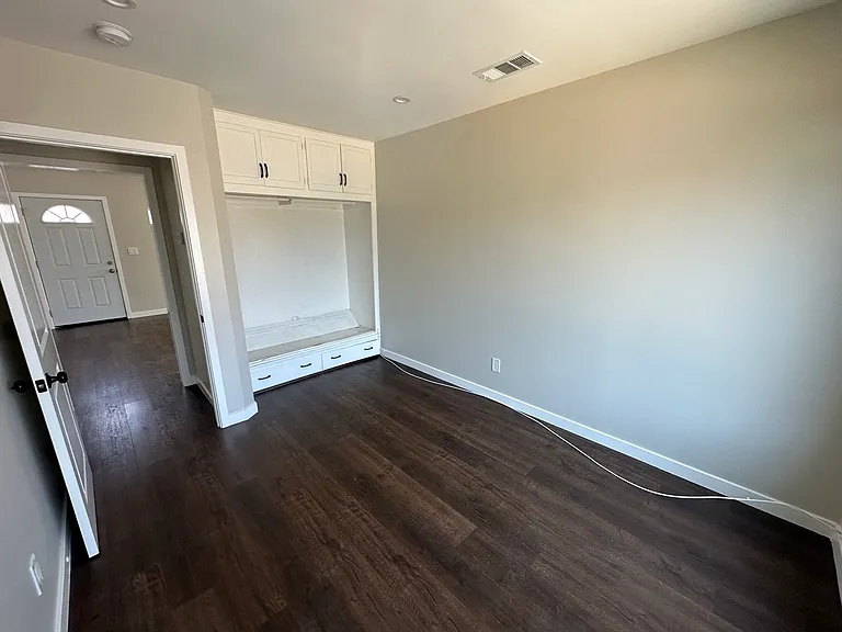 12165 Julius Ave — Photo 15
