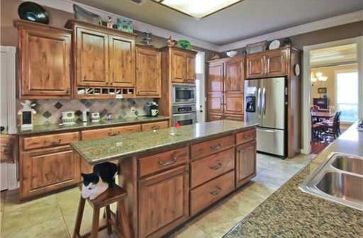 3rd image of 5100 Piping Rock Ct