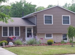 1109 Sweetbriar Dr, Vermilion, OH 44089