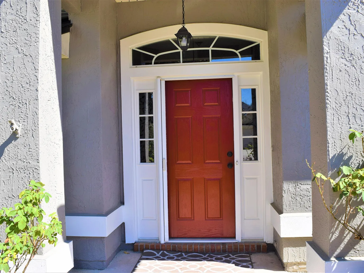3 bed, 1861 sqft, $2,425 — Photo 2