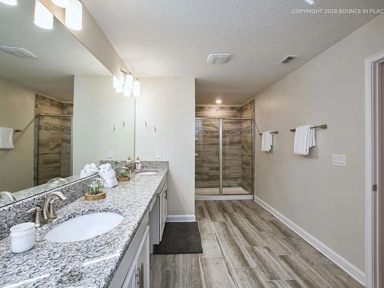 Kings Castle Cir — Photo 27