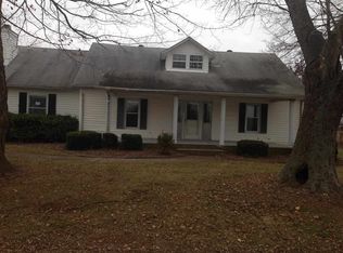 204 E Henry Goad Rd, Bowling Green, KY 42104