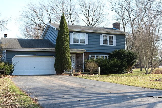 1st image of 4N773 N Circle Dr