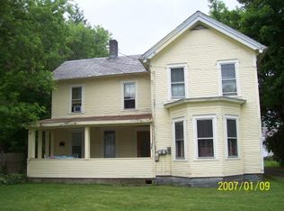 38 Caernarvon St, Fair Haven, VT 05743