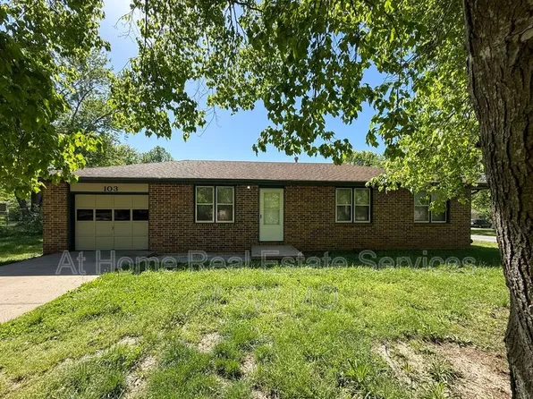 103 S Cottonwood Ave, Republic, MO 65738