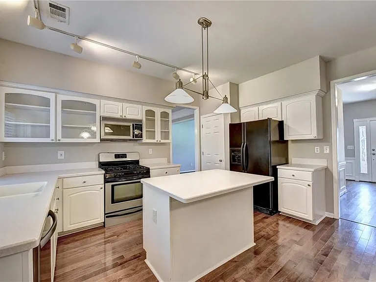 7470 Brookwood Way — Photo 19