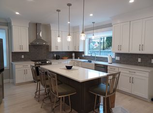 (Undisclosed Address), Somerville, MA 02145