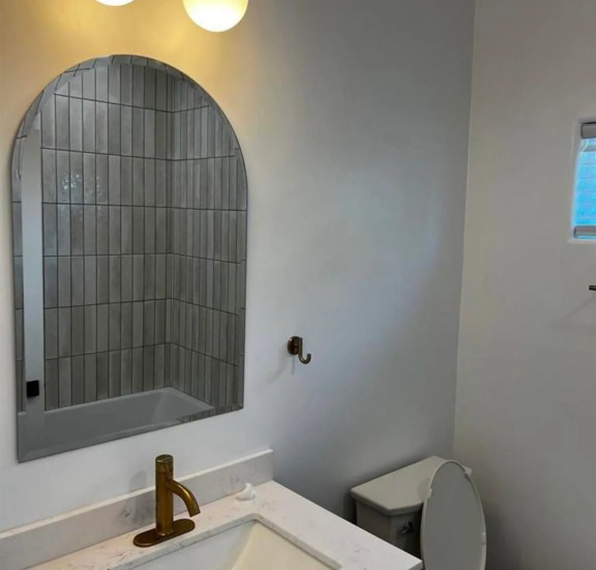 1457 Moreno St — Photo 4