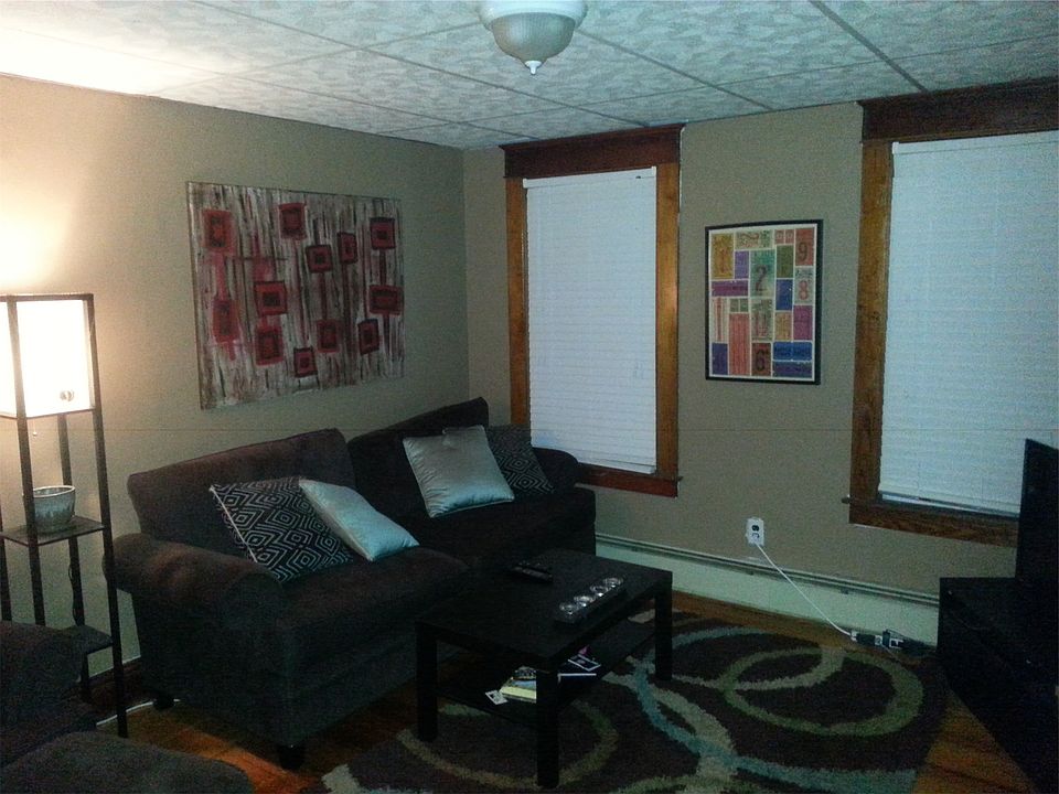1st image of 526 Kelley St