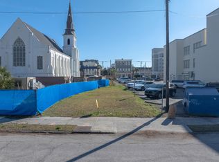 29 Henrietta St, Charleston, SC 29403