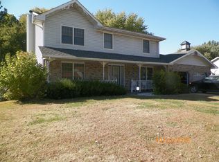 965 Weathervane Ln, Troy, IL 62294