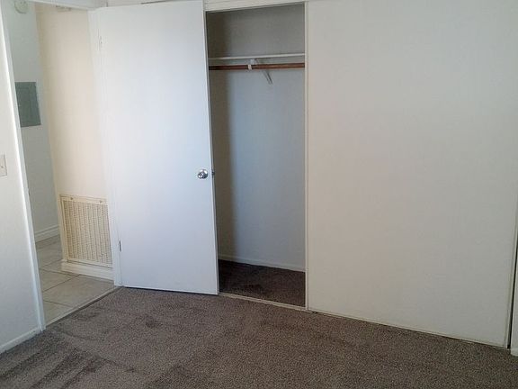 4th image of 18989 Allegheny Rd APT 6