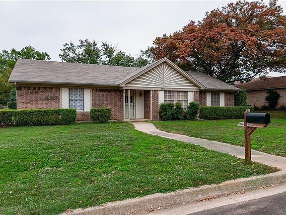 3rd image of 8412 Springbrook Ct