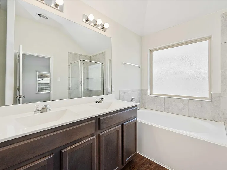 26038 Quiet Field Ct — Photo 10