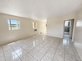 1521 W 21st St, West Palm Beach, FL