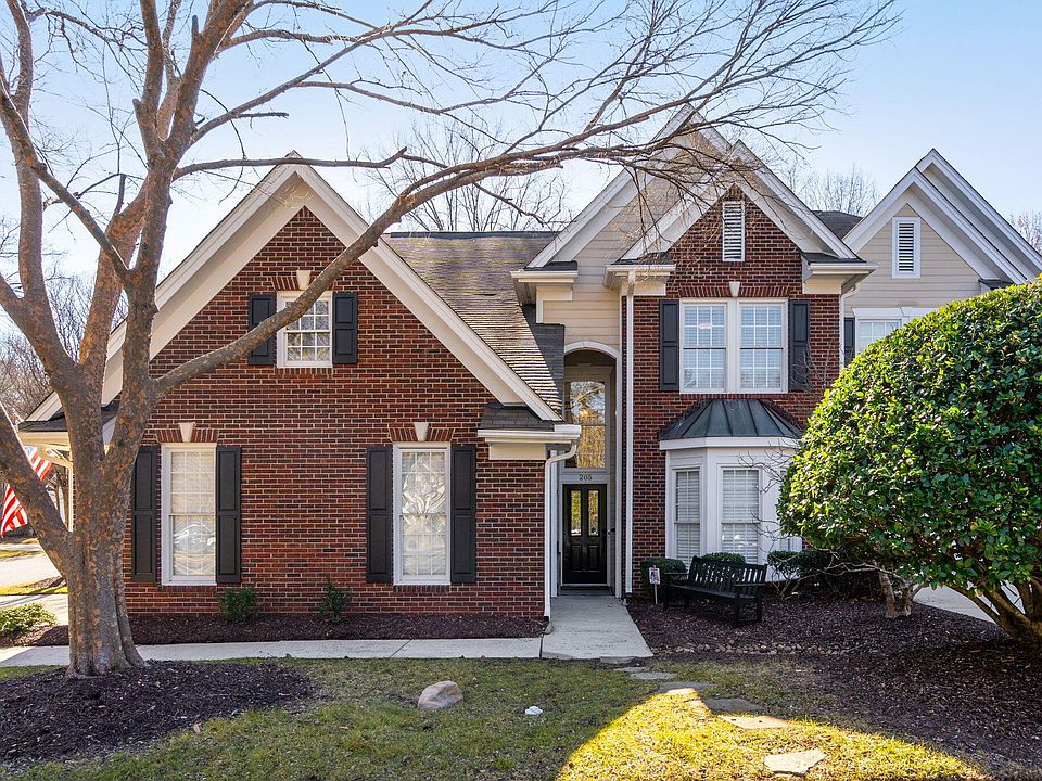 1st image of 205 Great Lake Dr