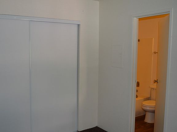 5th image of 4816 Koval Ln APT 06