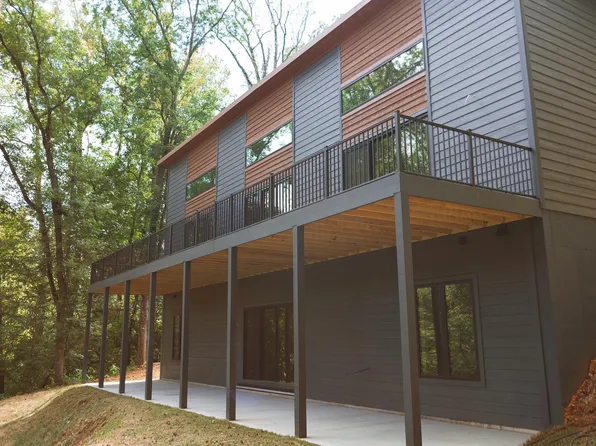 80 Lakeshore Terrace Rd, Hardy, VA 24101