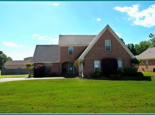 6681 Crystal Dr, Olive Branch, MS 38654