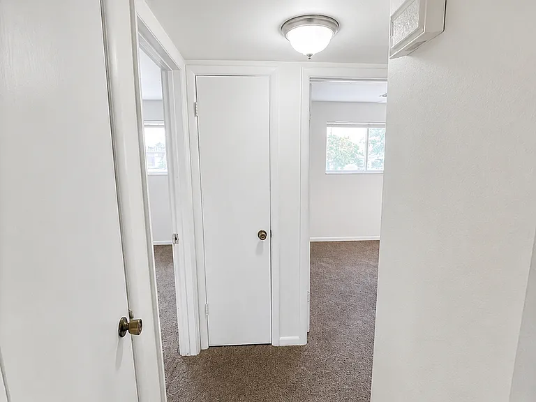 4371 / 4365 S Fairbourne Ave — Photo 5