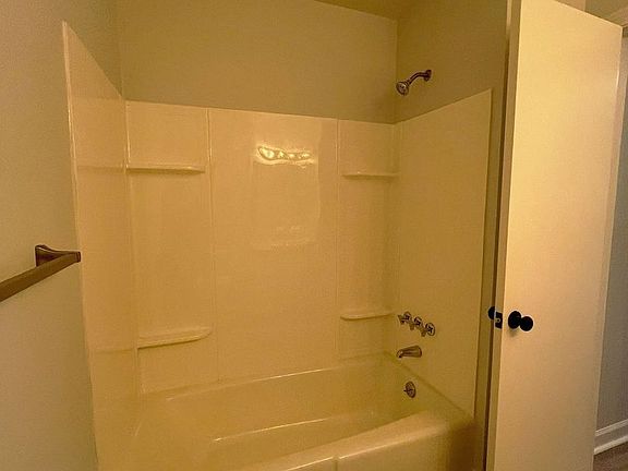 4th image of 3635 Spangenberg Ave #2C