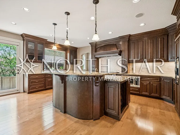 19422 SW Lorna Ln — Photo 9