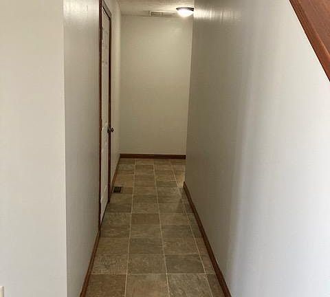 3rd image of 2144 Navajo Trl
