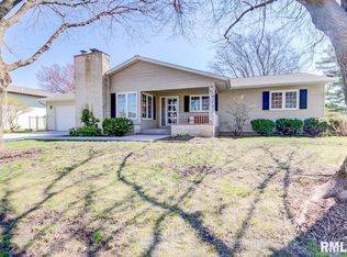 907 12th St, Orion, IL 61273