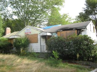 249 Village St, Medway, MA 02053