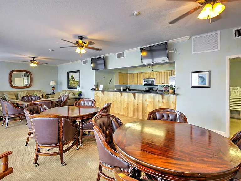 Building's Lounge